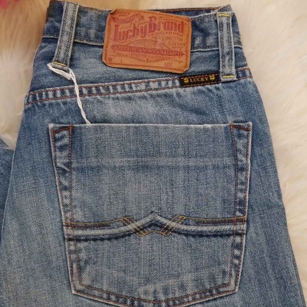 Lucky Brand.     29W.   Vintage Straight  EUC. J56